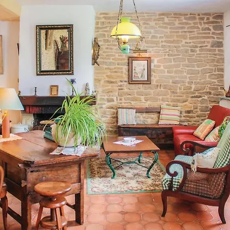 Cozy In Fouesnant With Kitchenette * La Forêt-Fouesnant